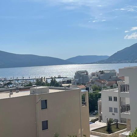 Apartman Iva Tivat Buitenkant foto