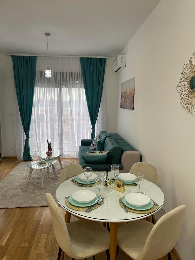 Apartman Iva Tivat Buitenkant foto